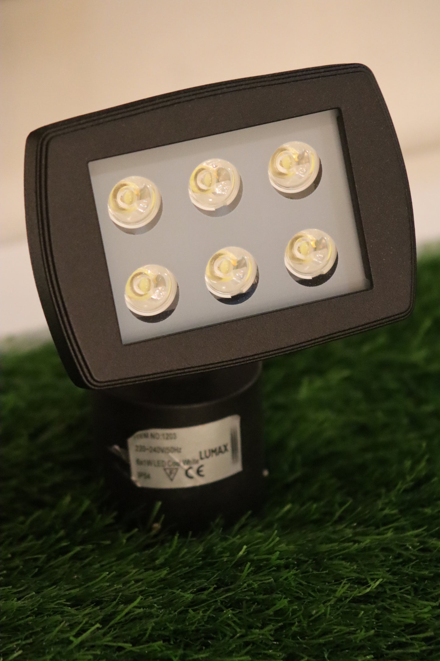 LX/108162 | LUMAX SPIKE LIGHT 6W LED 6K - MATT BLACK