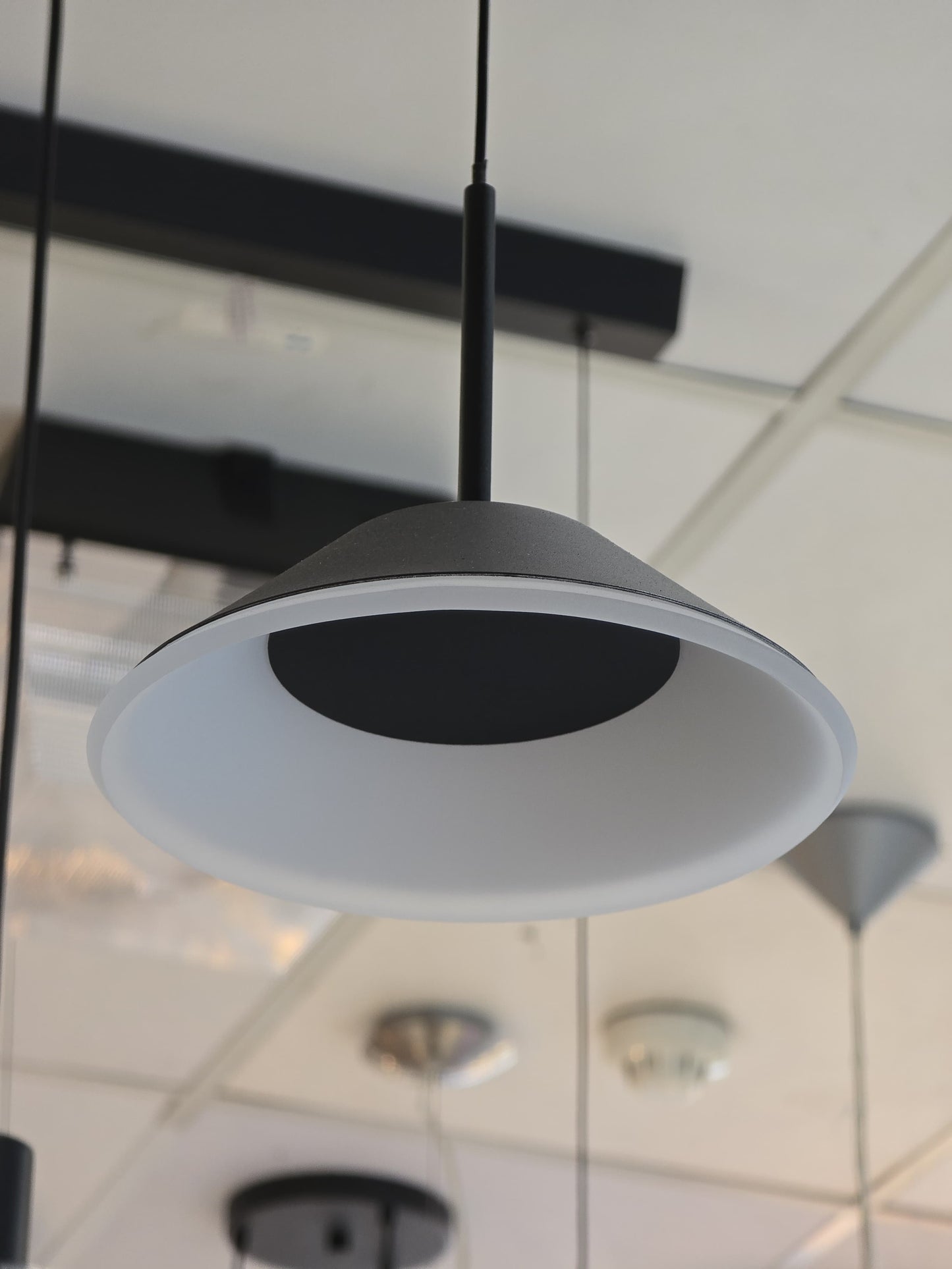 DO/114152 | DECOLAMP MODERN DECORATIVE PENDANT LIGHT LED 8W - BLACK