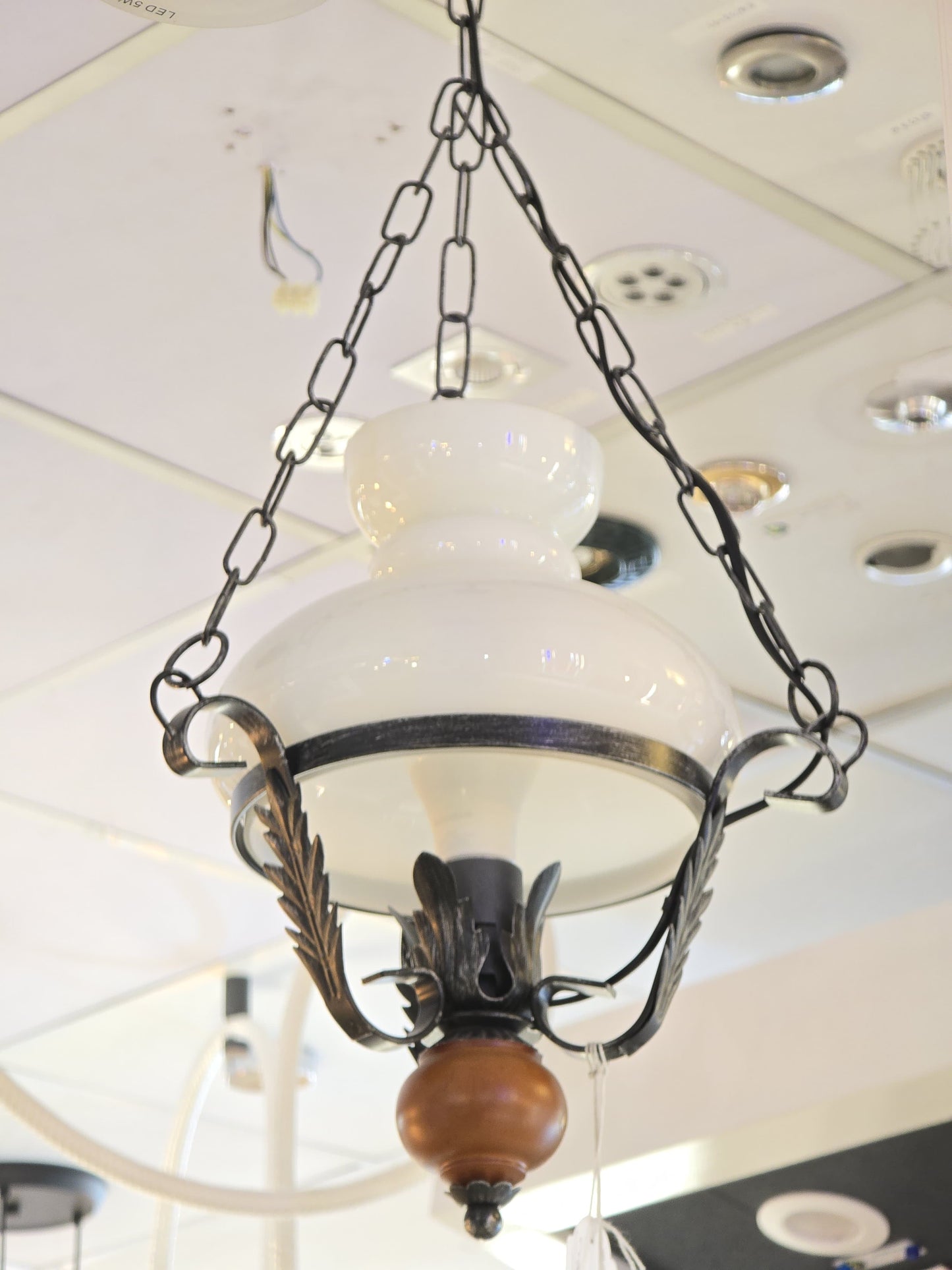 EG/91028 | EGLO RUSTIC HANGING CHANDELIER