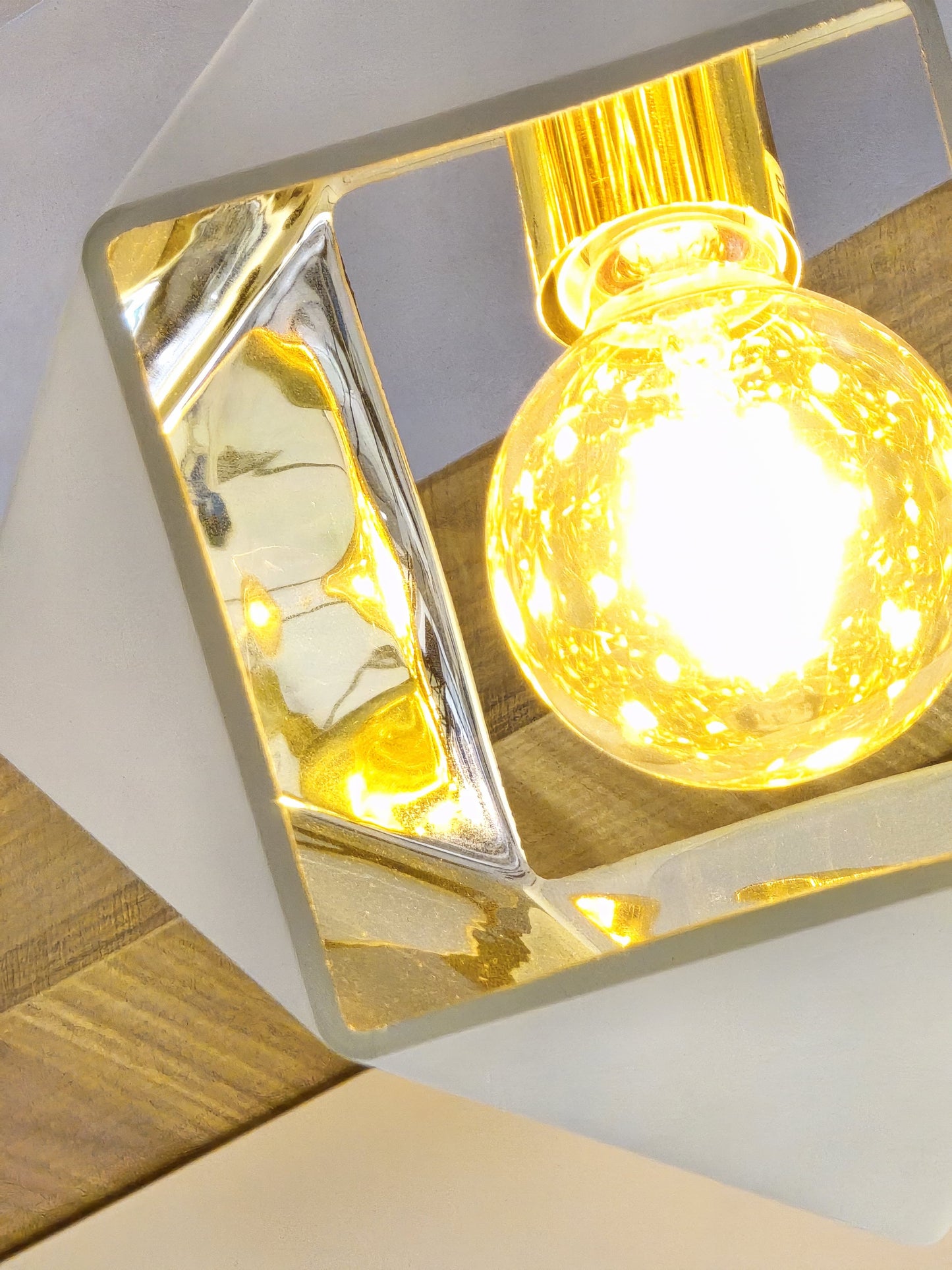 LX/112748 | LUMAX PENDANT LIGHT E27