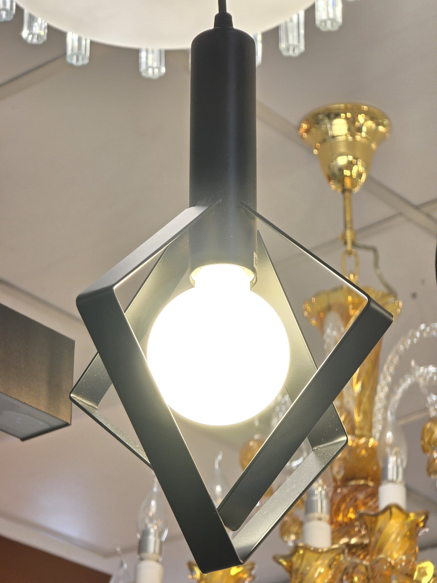 LX/112760 | LUMAX PENDANT LIGHT E27