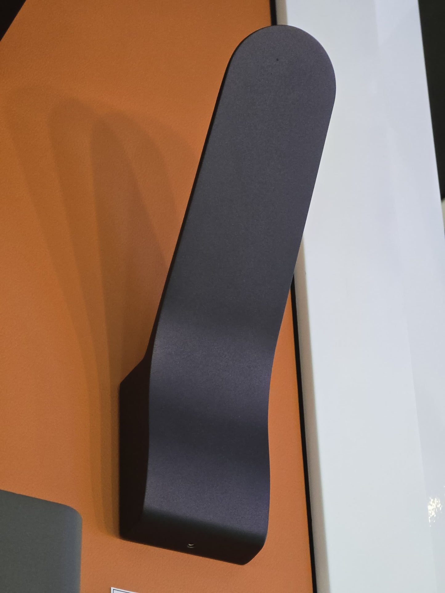 LX/114061 | LUMAX WALL LIGHT IP65 LED 7.5W - 3K & 4K MATT BLACK