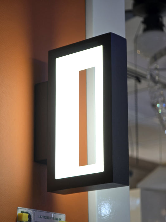 LX/112833 | LUMAX WALL LIGHT IP44 LED 11.5W - 4K MATT BLACK