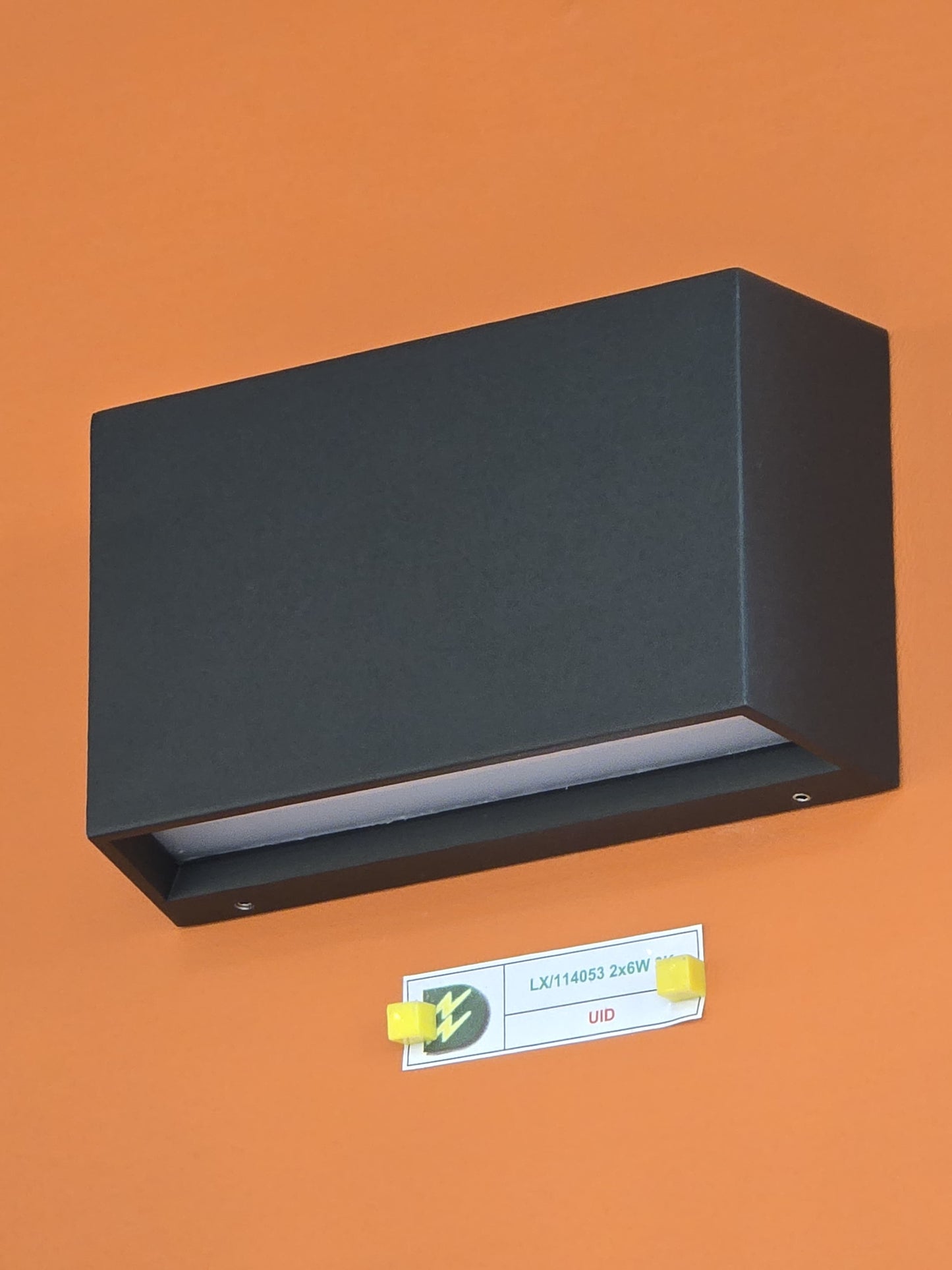 LX/114053 | LUMAX UP & DOWN LIGHT IP65 LED 2*6W - 3K MATT BLACK