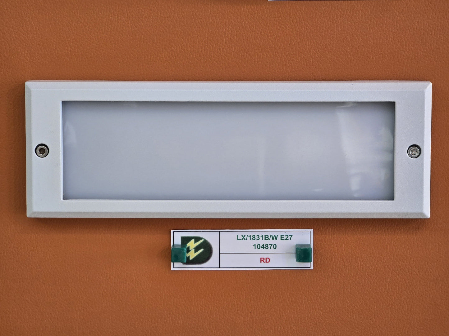 LX/104870 | LUMAX STEP LIGHT E27 MATT WHITE - W/O GRILL