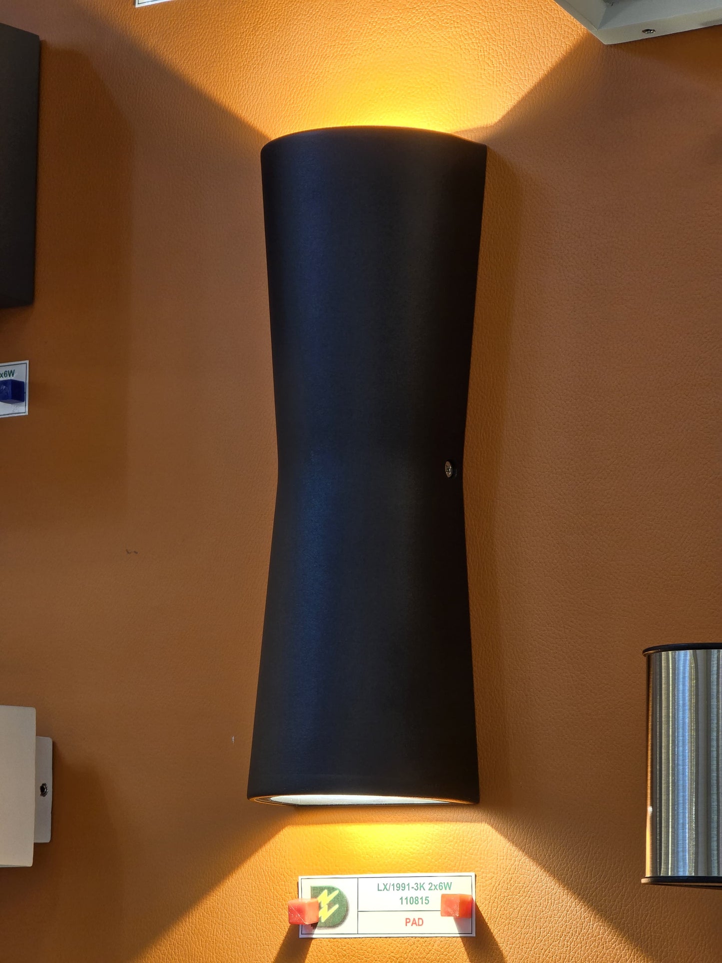 LX/110815 | LUMAX UP & DOWN LIGHT 2*6W LED - 3K / 5K-5W / MATT BLACK