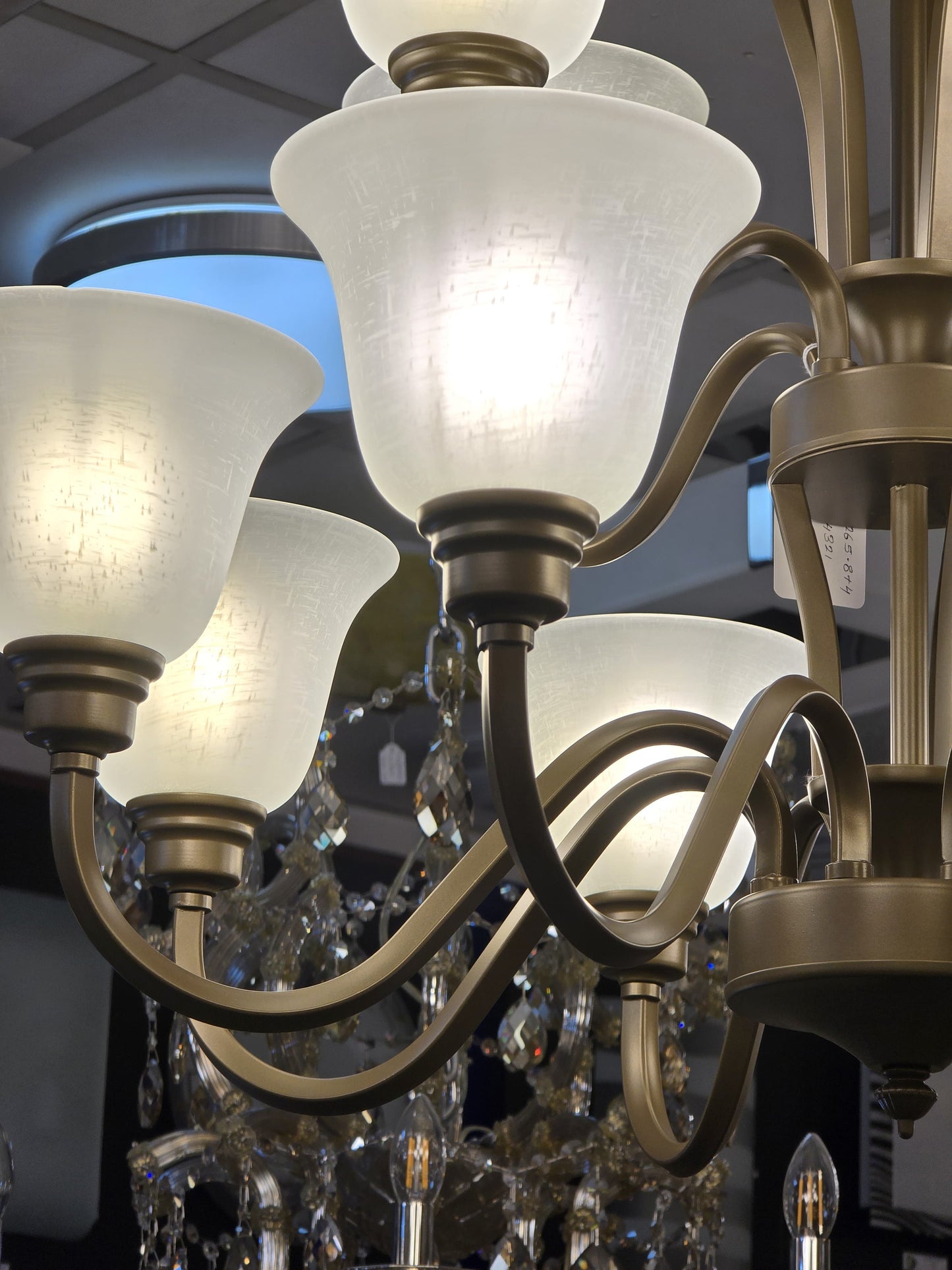 LX/114309 | LUMAX DECORATIVE CHANDELIER 12*E27