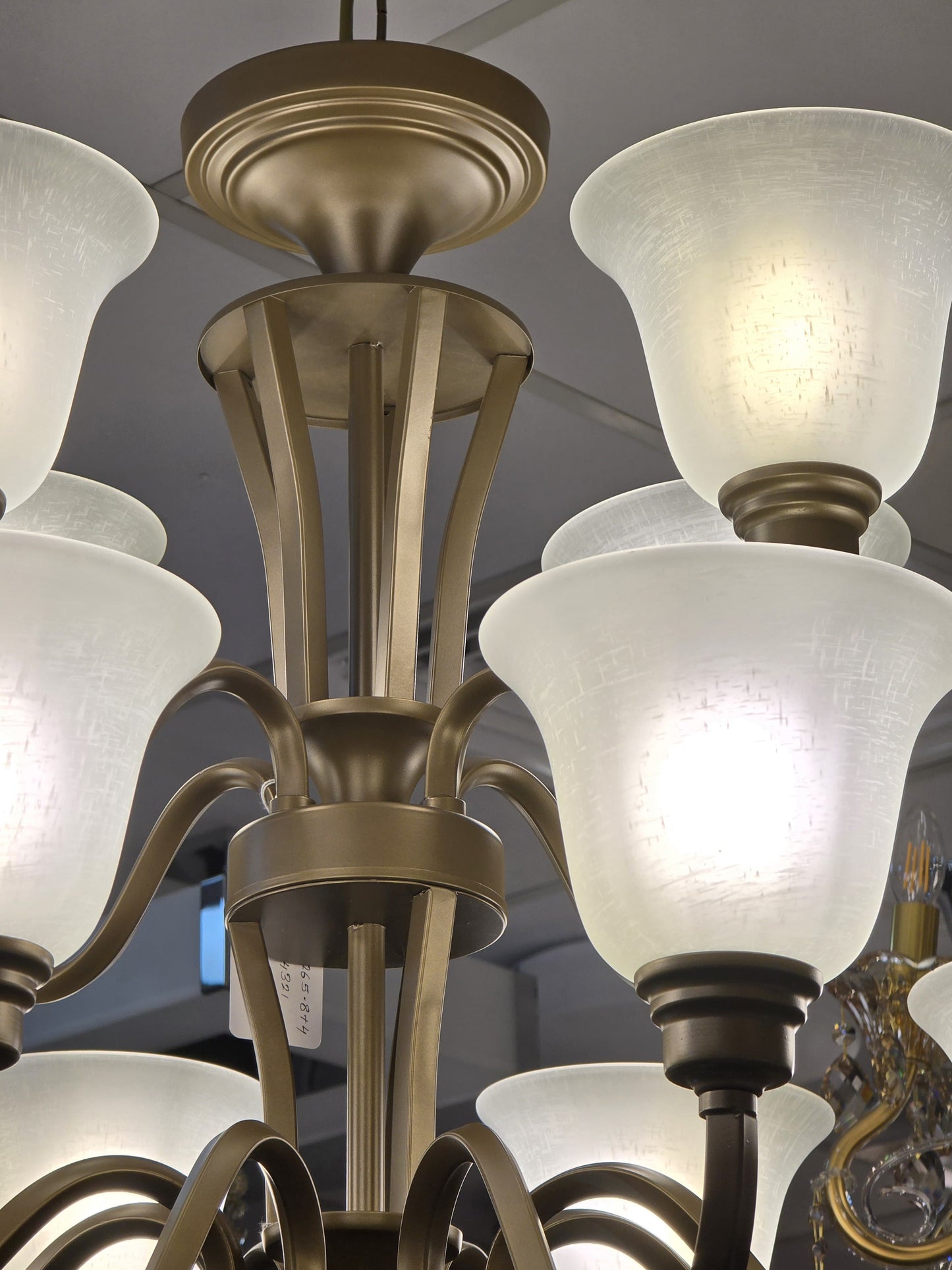 LX/114309 | LUMAX DECORATIVE CHANDELIER 12*E27