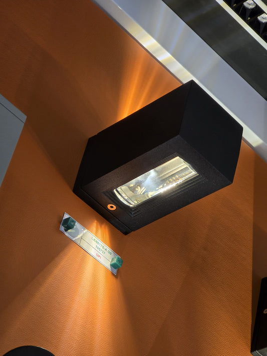 LX/105737 | LUMAX UP & DOWN LIGHT 1*G9 2WAY - MATT BLACK