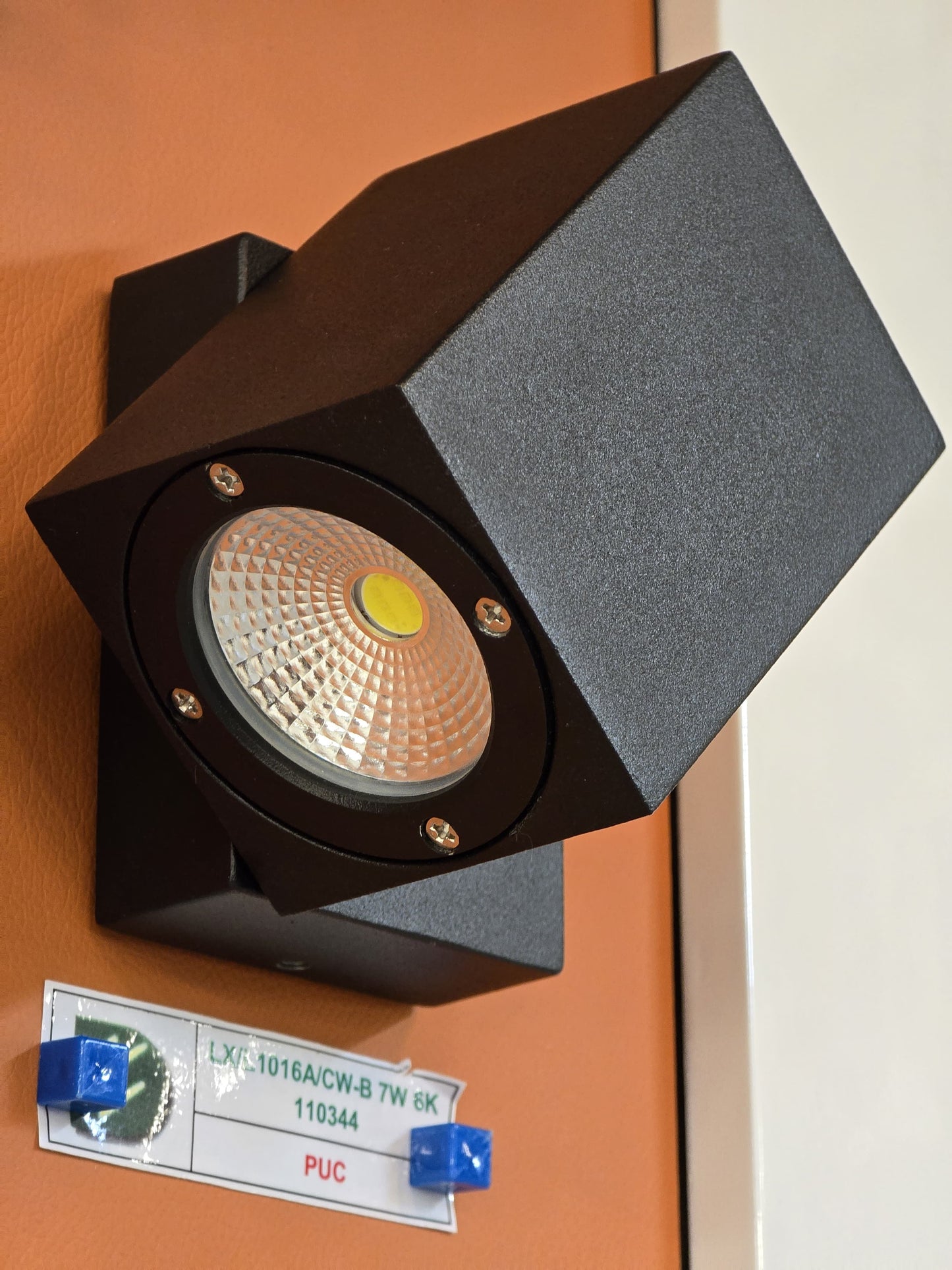 LX/110344 | LUMAX WALL LIGHT 1*7W LED - 6K MATT BLACK