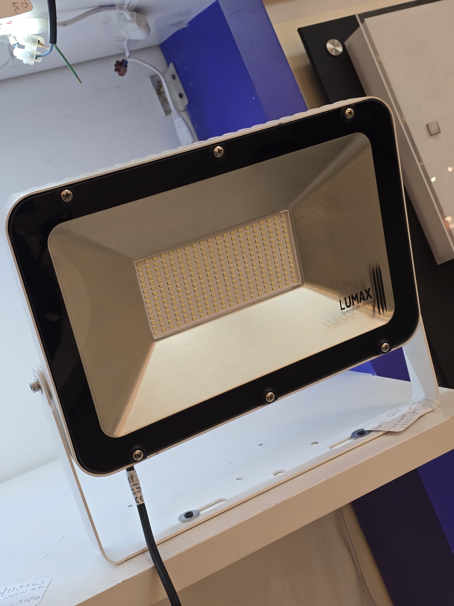 LX/113863 | كشاف لوماكس LED SMD بقوة 200 واط - أبيض