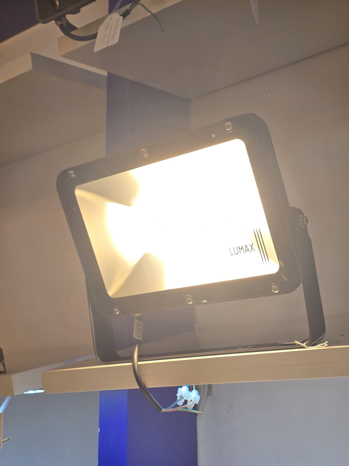 LX/112349 | LUMAX FLOOD LIGHT SMD LED 100W - SAND GREY