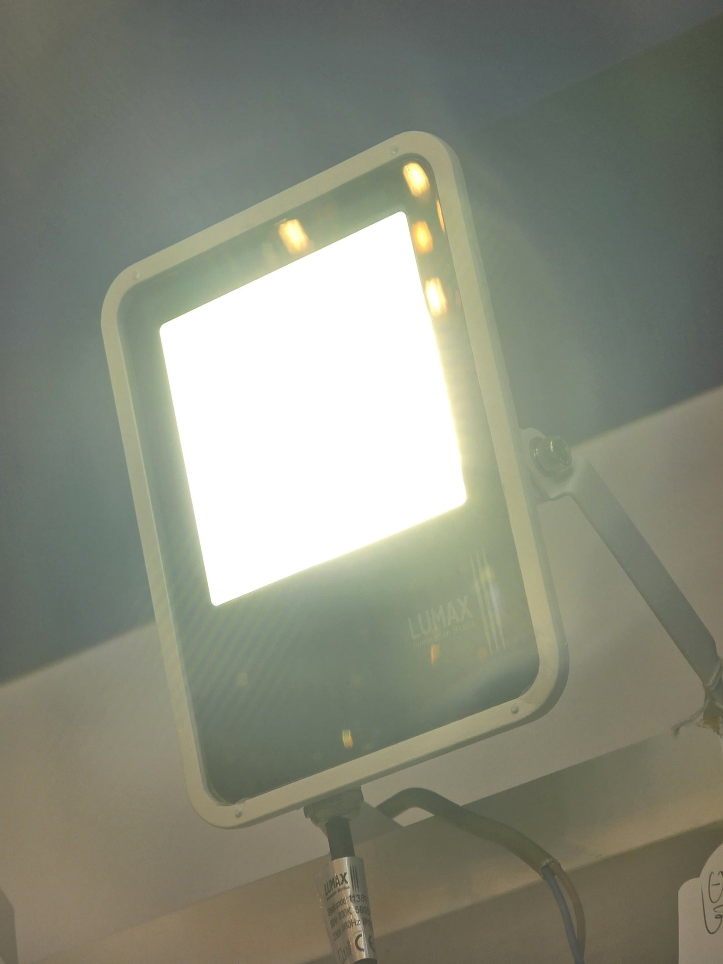 LX/113855 | كشاف لوماكس LED SMD بقدرة 50 واط - أبيض