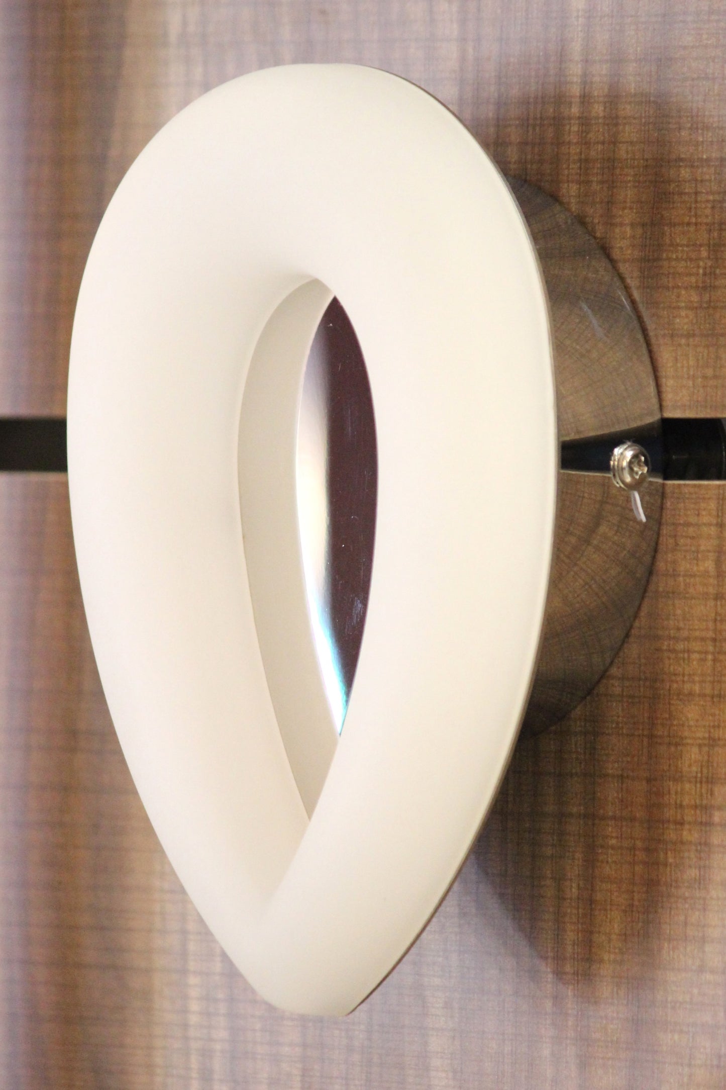 DO/110224 | DECOLAMP DECORATIVE WALL LIGHT