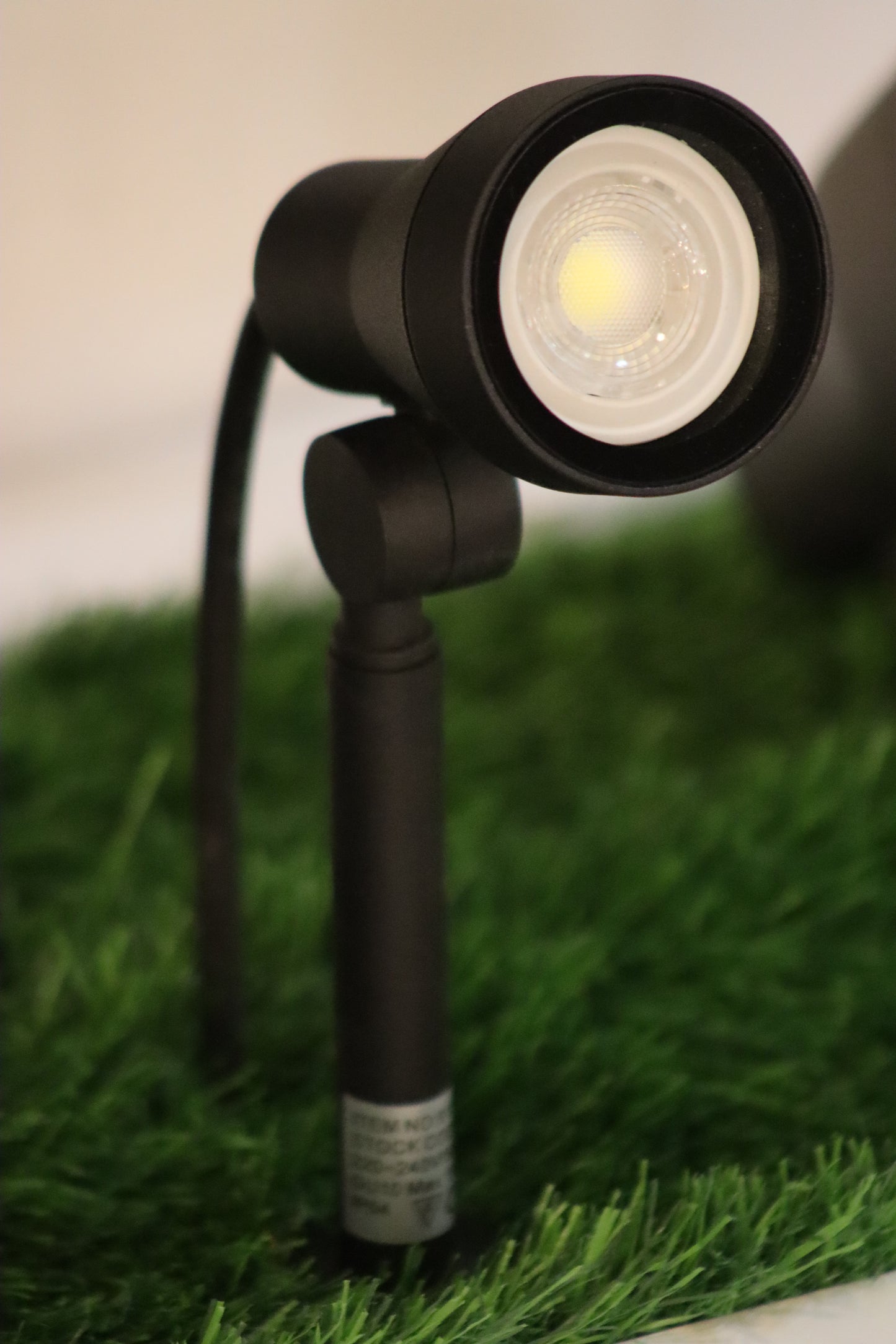 LX/113786 | LUMAX SPIKE LIGHT GU10 MATT BLACK