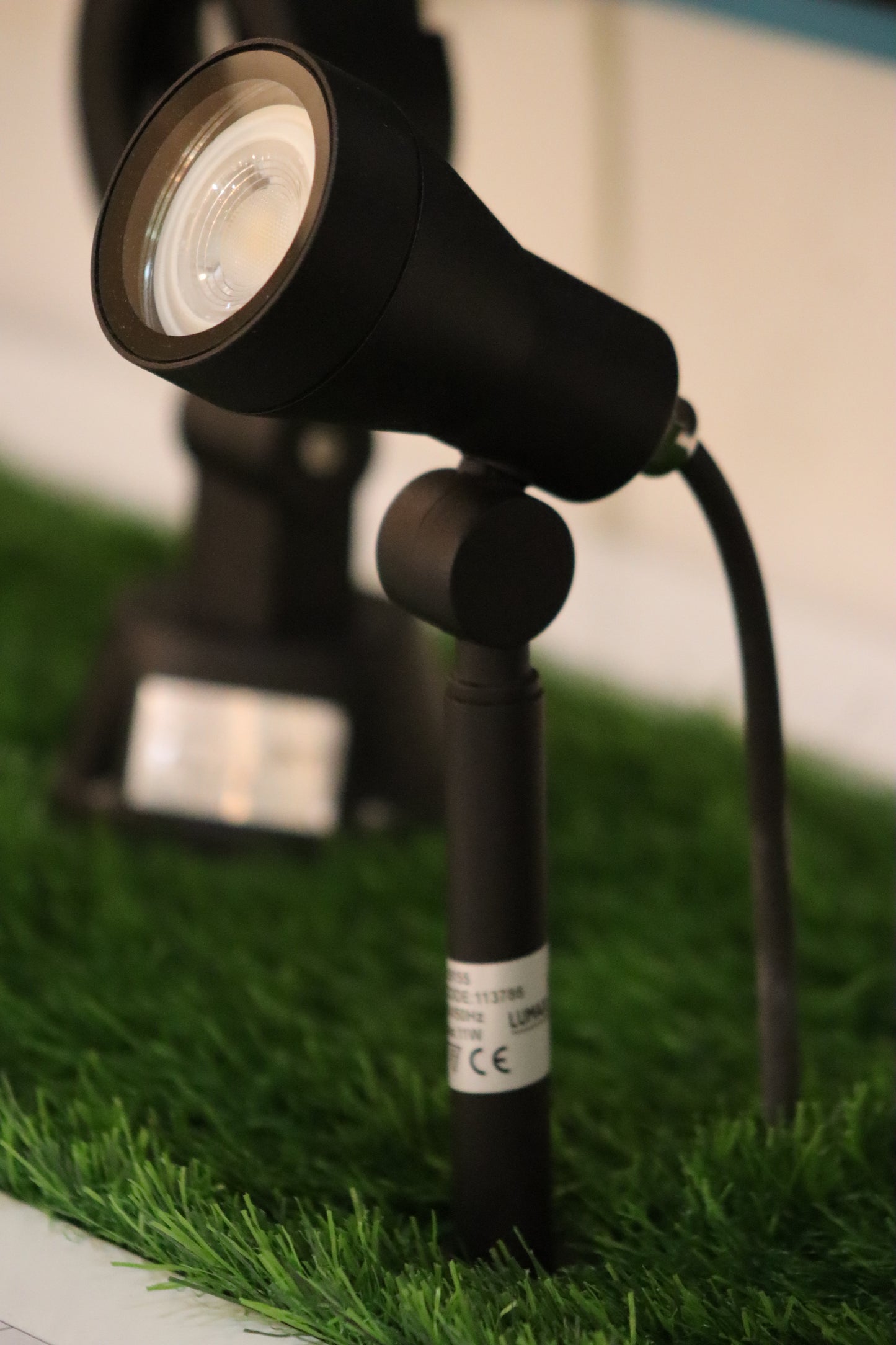 LX/113786 | LUMAX SPIKE LIGHT GU10 MATT BLACK