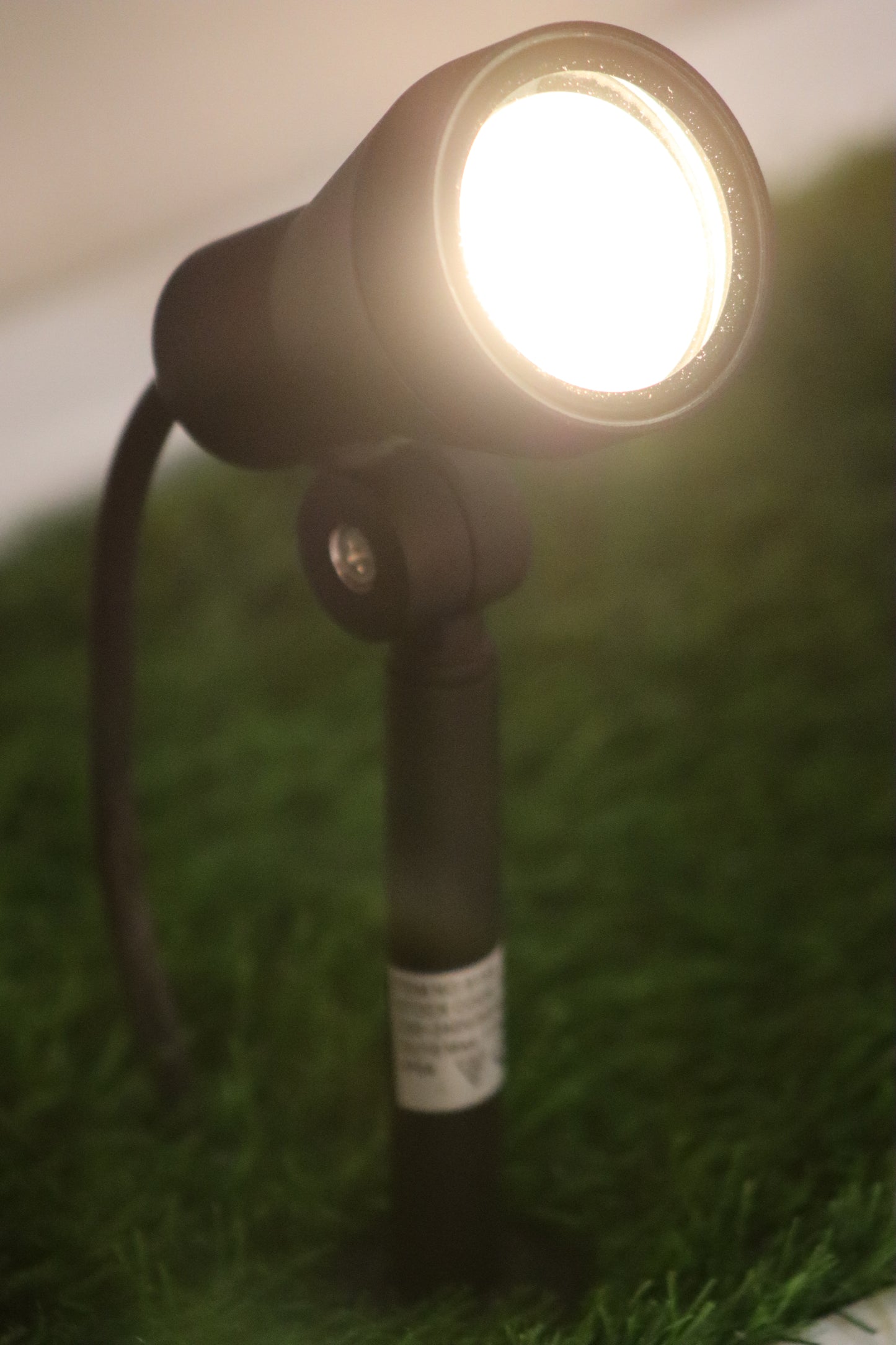 LX/113786 | LUMAX SPIKE LIGHT GU10 MATT BLACK