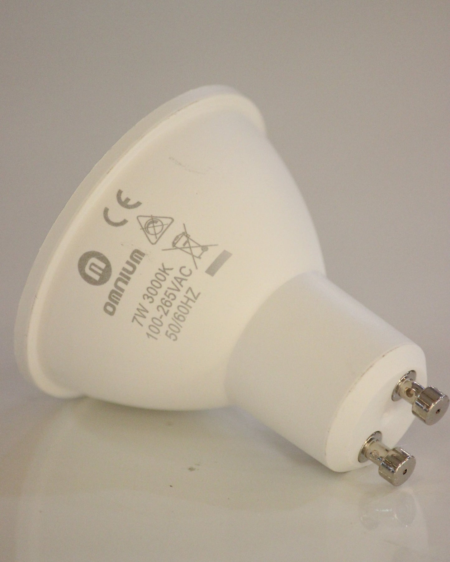 OM/112151 | OMNIUM GU10 LED LAMP 7W WW - 3000K