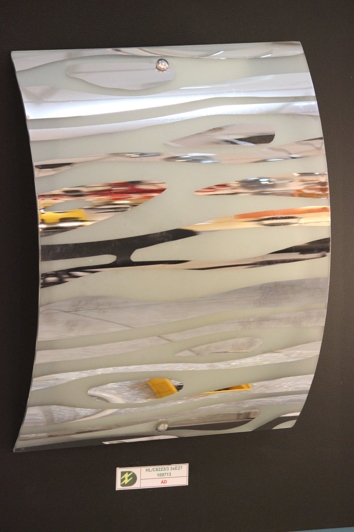 HL/109713 | HERCELAMP CEILING/WALL LED LIGHT