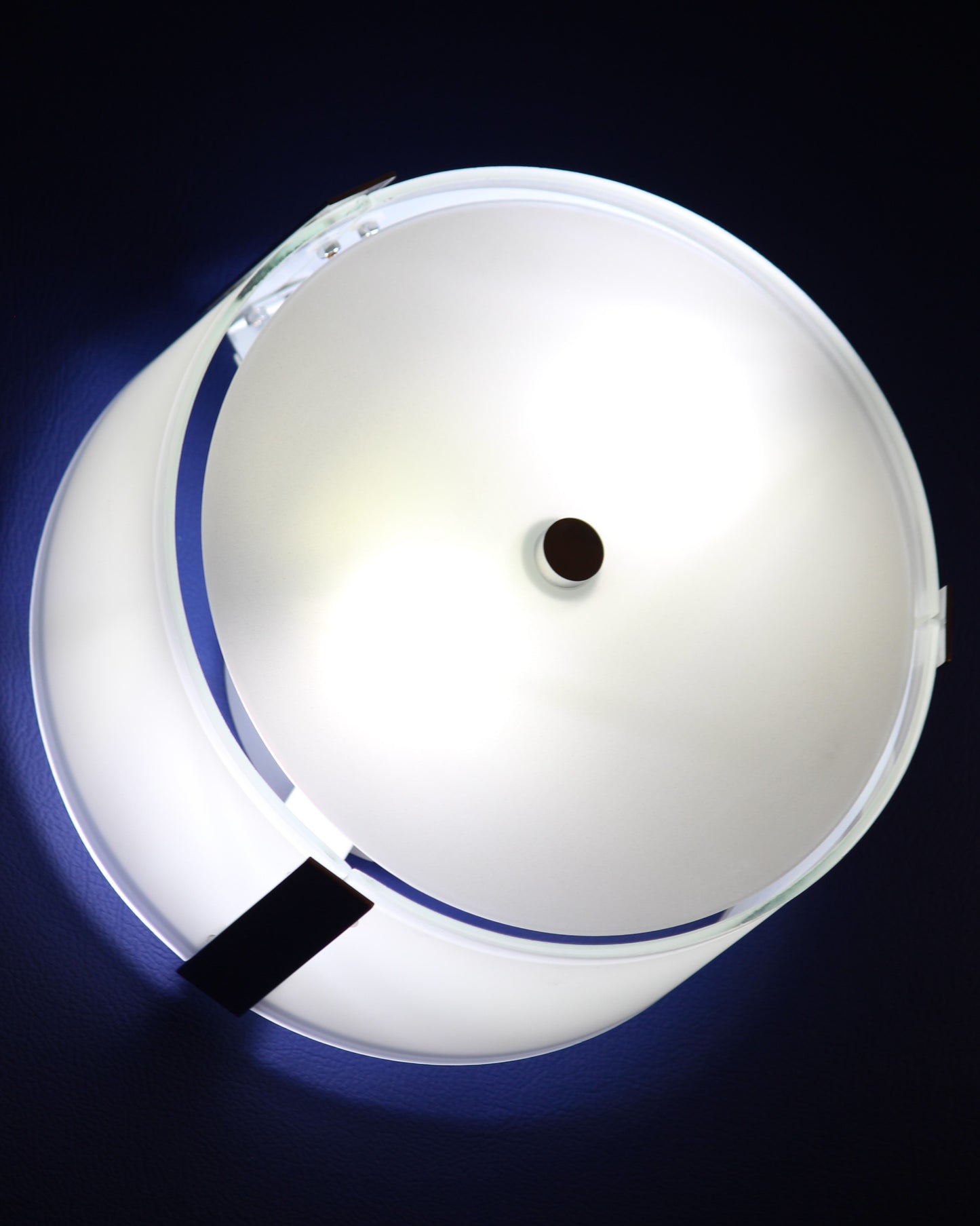 HL/109717 | HERCELAMP CEILING/WALL LED LIGHT