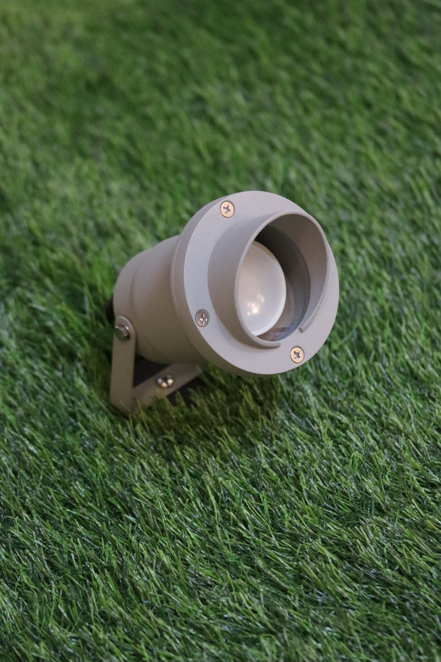 LX/105718 | LUMAX SPIKE LIGHT GU10 - MATT SILVER